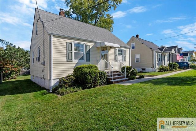 55 Eiseman Avenue, Piscataway, NJ 08854