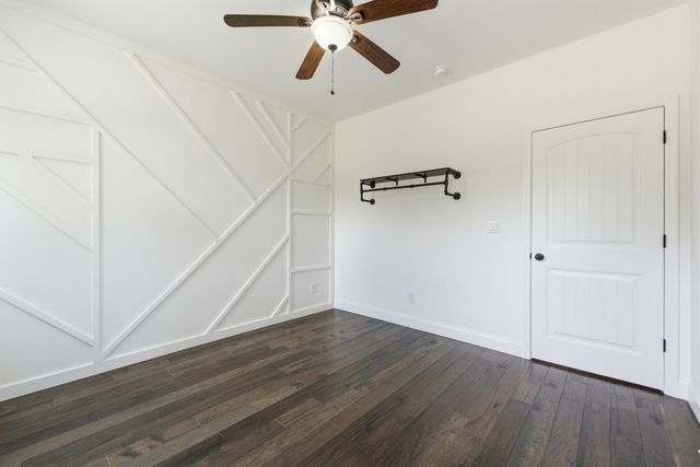 1738 E Boy Scout Road, Hixson, TN 37343