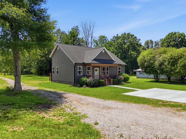1738 E Boy Scout Road, Hixson, TN 37343