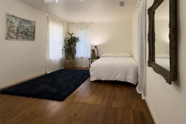 8815 GEORGIAN DR B, Austin, TX 78753