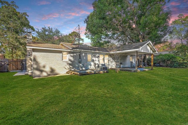 2477 Swallow Drive, Charleston, SC 29414