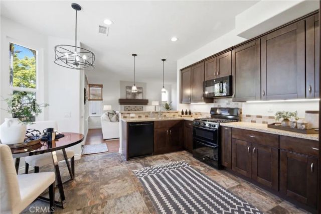 5 Heatherwood, Aliso Viejo, CA 92656