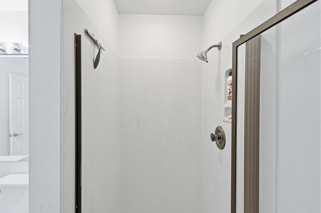 10021 Lagrima De Oro Road NE, Albuquerque, NM 87111