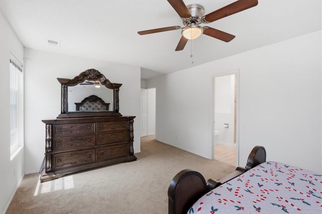 10021 Lagrima De Oro Road NE, Albuquerque, NM 87111