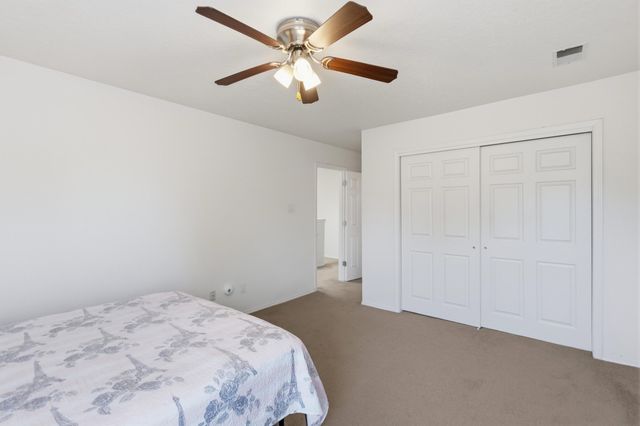 10021 Lagrima De Oro Road NE, Albuquerque, NM 87111