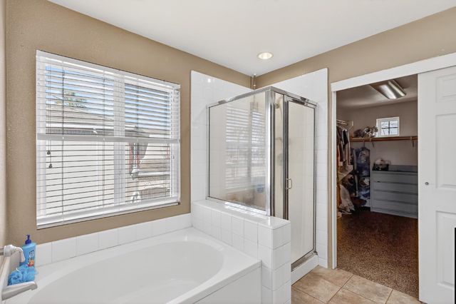 11437 Mirage Drive, Chowchilla, CA 93610