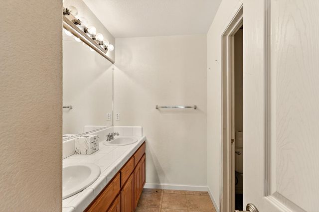 11437 Mirage Drive, Chowchilla, CA 93610