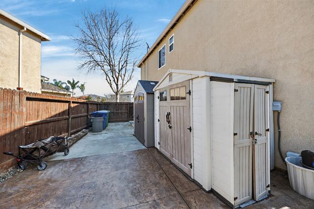 11437 Mirage Drive, Chowchilla, CA 93610