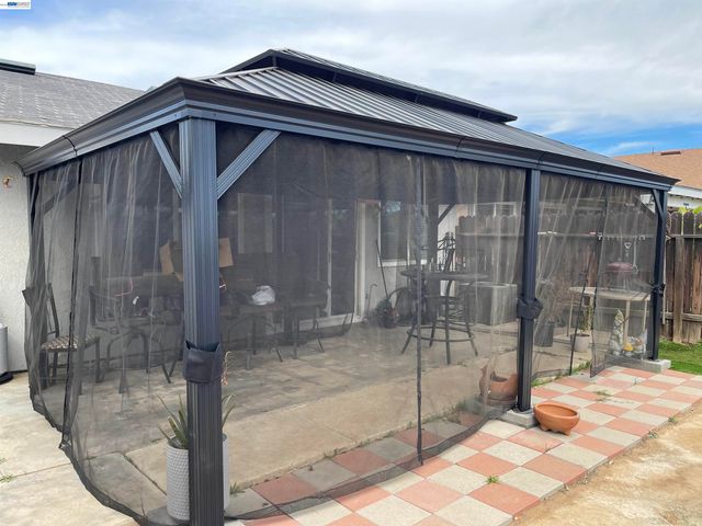 23825 Betts Pl, Moreno Valley, CA 92553