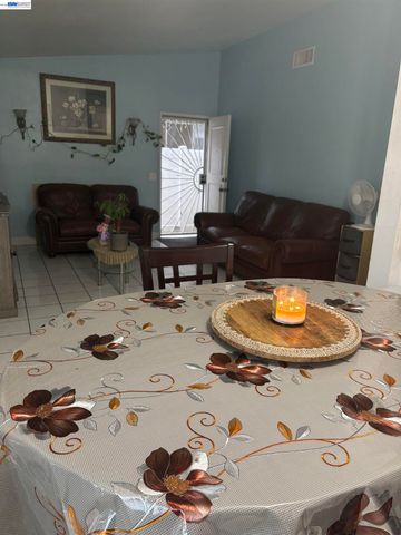 23825 Betts Pl, Moreno Valley, CA 92553