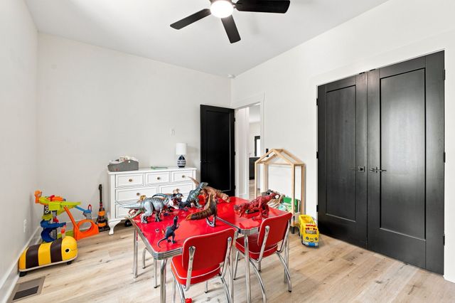 1006 Clifton Valley Rd, Dickson, TN 37055