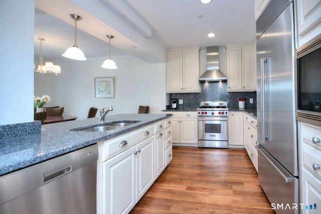 16 Hayestown Road C402, Danbury, CT 06811