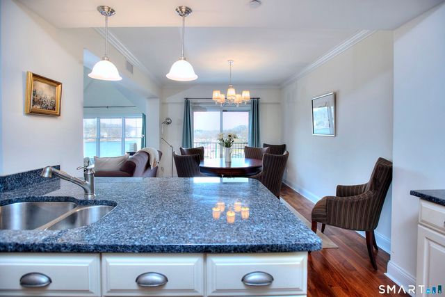 16 Hayestown Road C402, Danbury, CT 06811