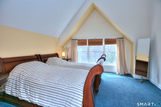 16 Hayestown Road C402, Danbury, CT 06811