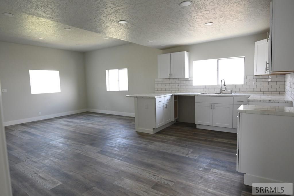 Image 5 of property listing at 238 W Main Street, St Anthony, ID 83445