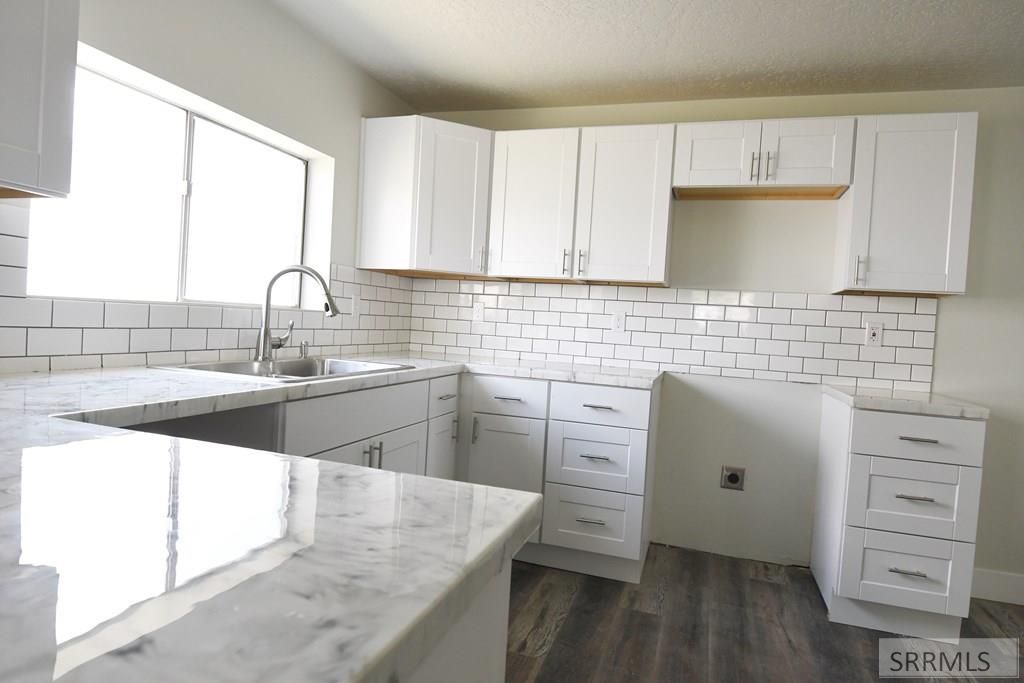 Image 7 of property listing at 238 W Main Street, St Anthony, ID 83445