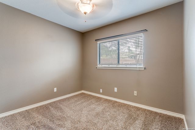 5410 Champions Hill, San Antonio, TX 78233