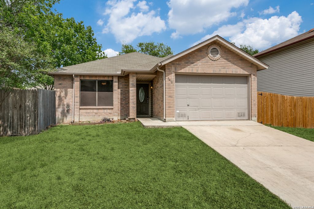 5410 Champions Hill, San Antonio, TX 78233