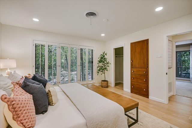 5645 Oak BLVD, Austin, TX 78735
