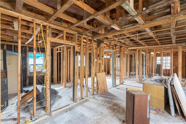 7516 S Naranja Lane, Pharr, TX 78577