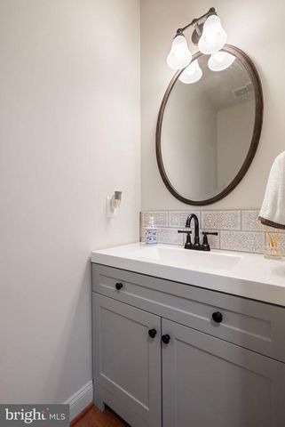 8801 GENERAL COUCHS CT, Fredericksburg, VA 22407