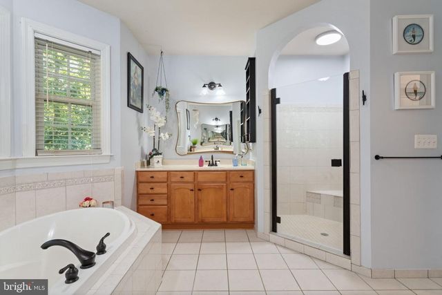 8801 GENERAL COUCHS CT, Fredericksburg, VA 22407