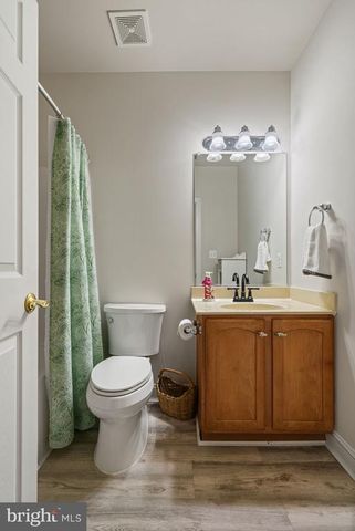 8801 GENERAL COUCHS CT, Fredericksburg, VA 22407