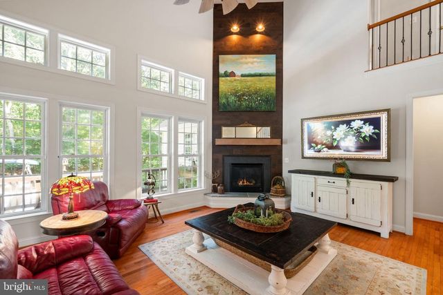 8801 GENERAL COUCHS CT, Fredericksburg, VA 22407