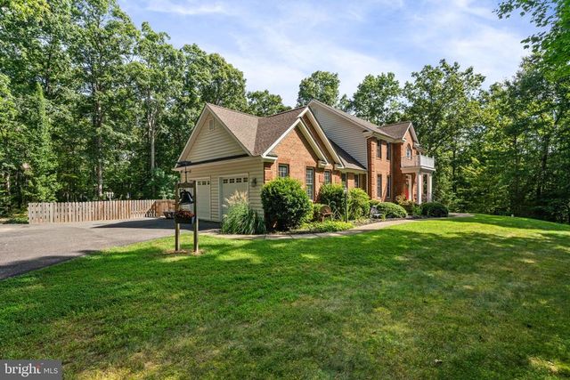 8801 GENERAL COUCHS CT, Fredericksburg, VA 22407