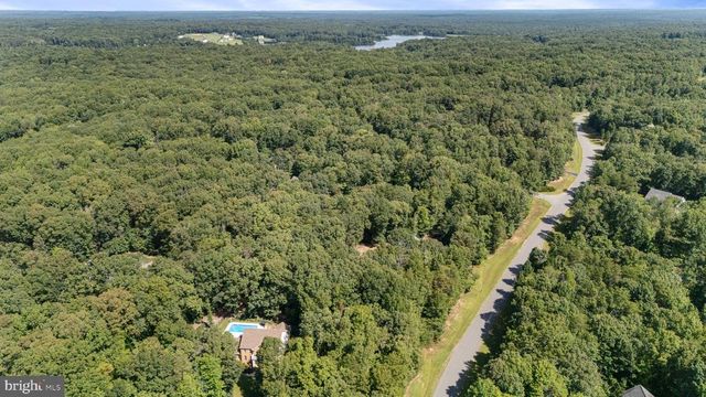 8801 GENERAL COUCHS CT, Fredericksburg, VA 22407