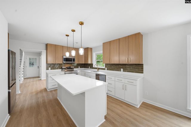 200 Timber Ridge Drive, West Columbia, SC 29169