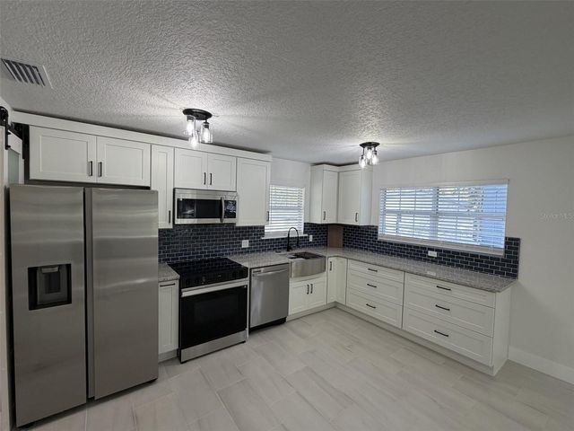 3130 COUNTY RD 13, Bunnell, FL 32110