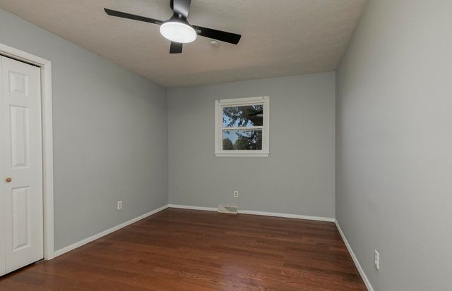2715 South Franklin Avenue, Springfield, MO 65807