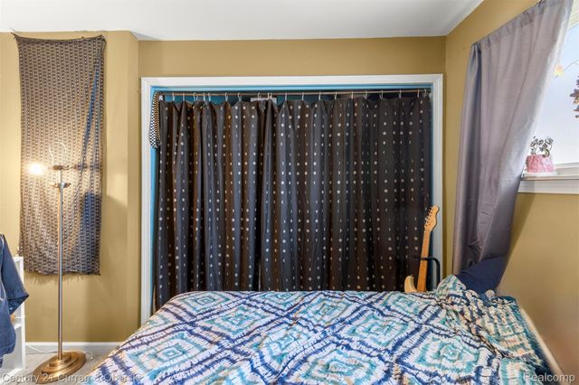 8075 William Street, Taylor, MI 48180