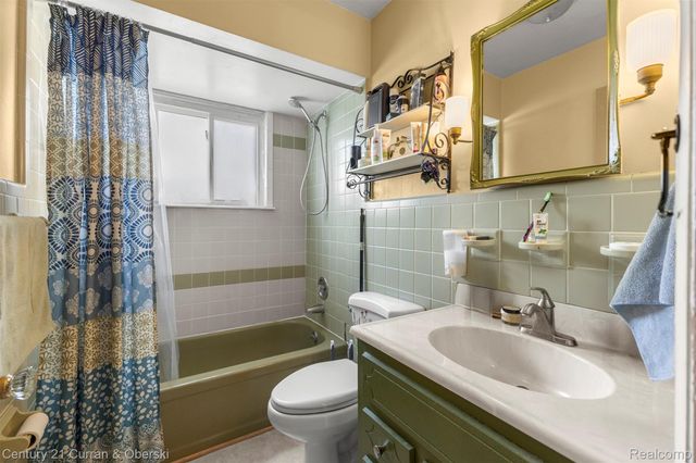 8075 William Street, Taylor, MI 48180