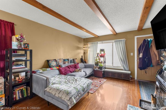 8075 William Street, Taylor, MI 48180