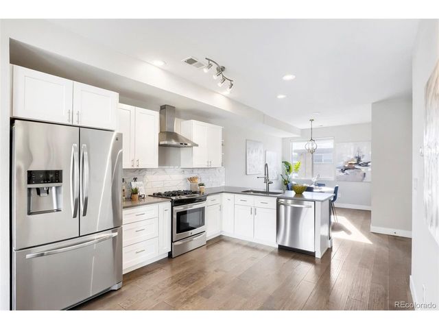 1913 Eaton St, Lakewood, CO 80214