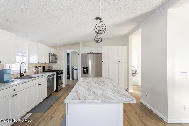 17830 County Road C, Wauseon, OH 43567