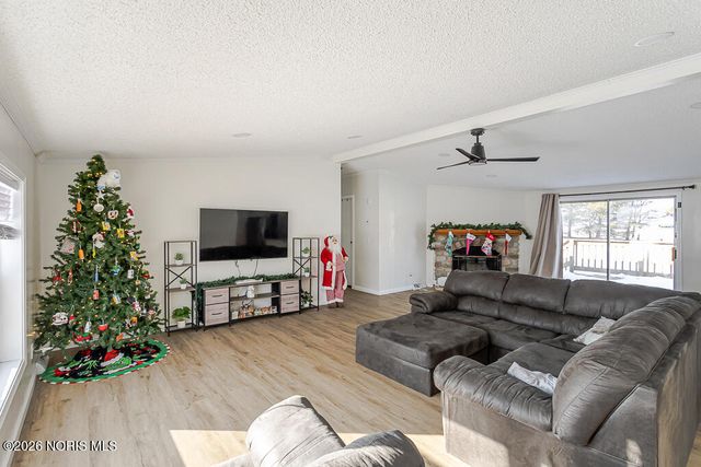 17830 County Road C, Wauseon, OH 43567