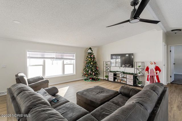 17830 County Road C, Wauseon, OH 43567