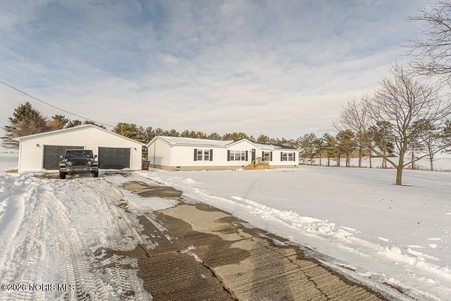 17830 County Road C, Wauseon, OH 43567