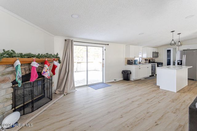 17830 County Road C, Wauseon, OH 43567