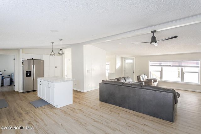 17830 County Road C, Wauseon, OH 43567