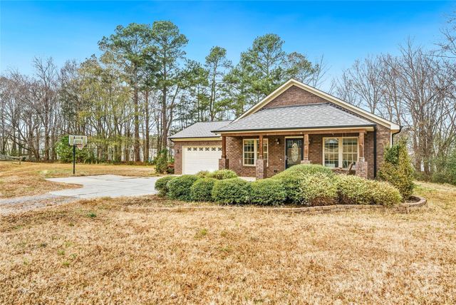 1631 Meadow Creek Church Road, Locust, NC 28097