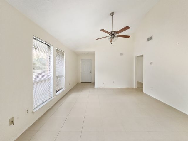 1106 Hollis Street B, Arlington, TX 76013