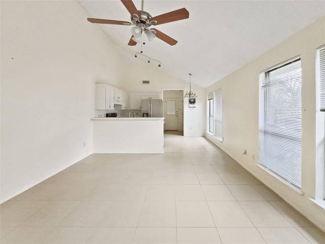 1106 Hollis Street B, Arlington, TX 76013