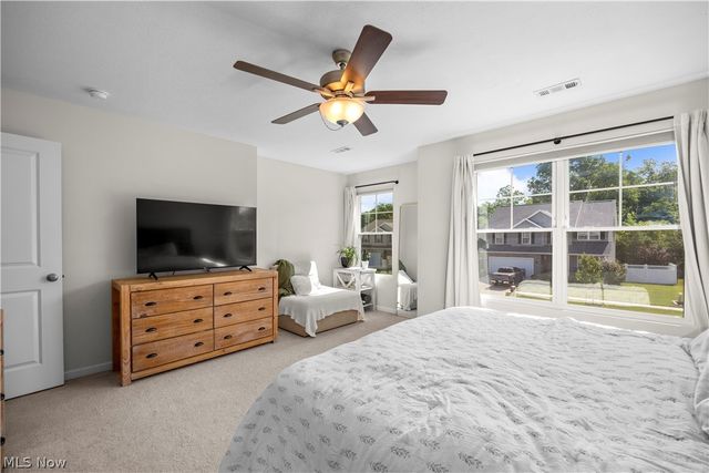 6034 Conneaut Light, Vermilion, OH 44089