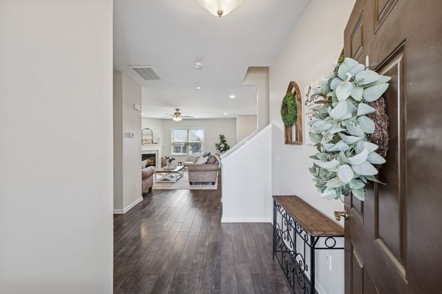 2910 Hen Brook Dr, Columbia, TN 38401