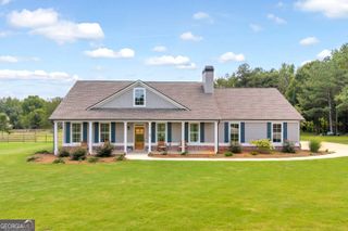 85 Woodfin Way, Social Circle, GA 30025