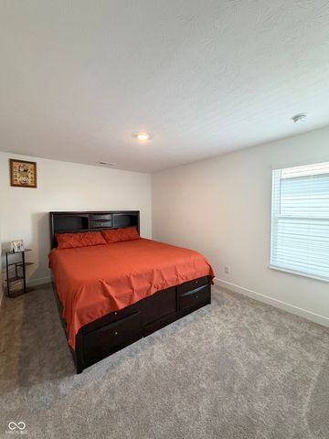 1208 Taggart Way, Greenwood, IN 46143